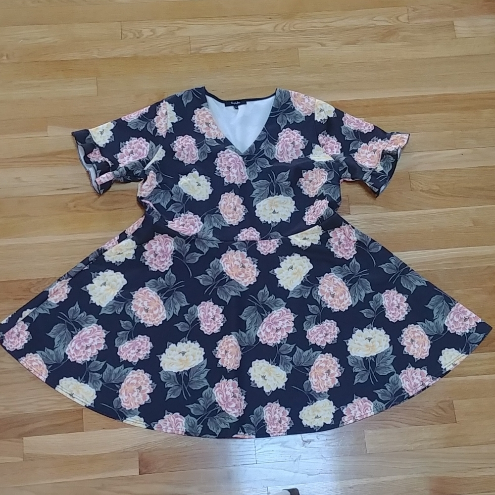 Simplybe Floral Swing Dress